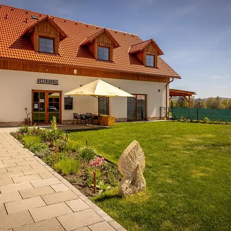 Vysoká Lípa - Wellness Hotel 4*